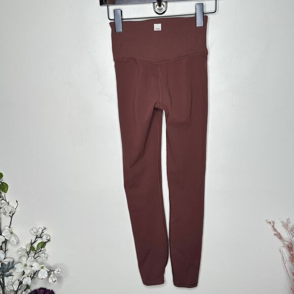 VUORI Rib Studio Legging Performance Legging Cedar Brown Sz XS {3Y25} - Picture 4 of 7